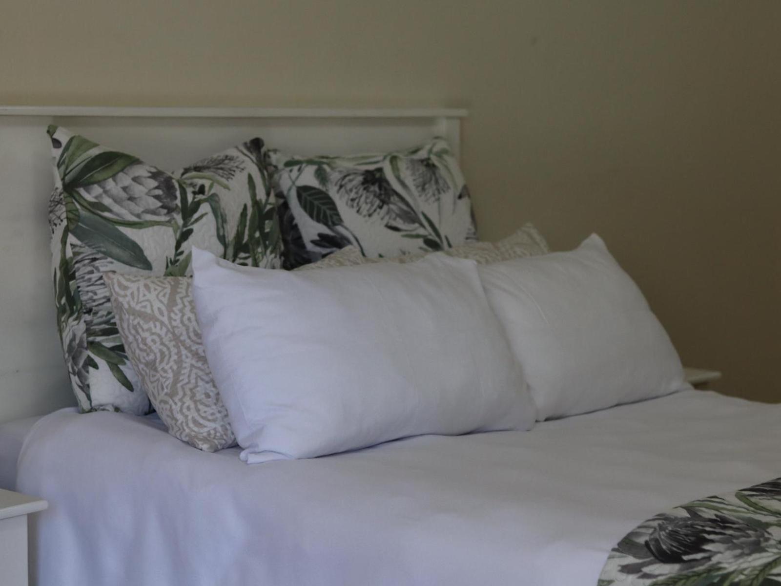 Karee Guesthouse Табазимби Стая снимка